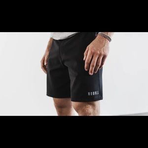 NOBULL MEN'S LIGHTWEIGHT SHORT 8.5"
